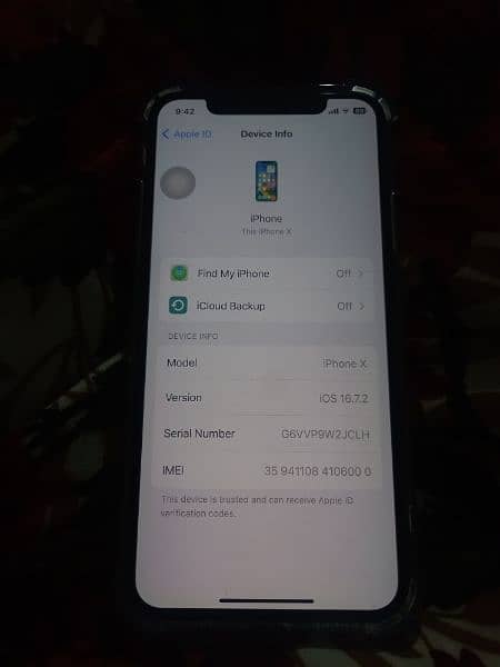 Iphone X
Conditions 10/10 
Momery 64Gb
Buttery Health 100% 
Use at Hom 3