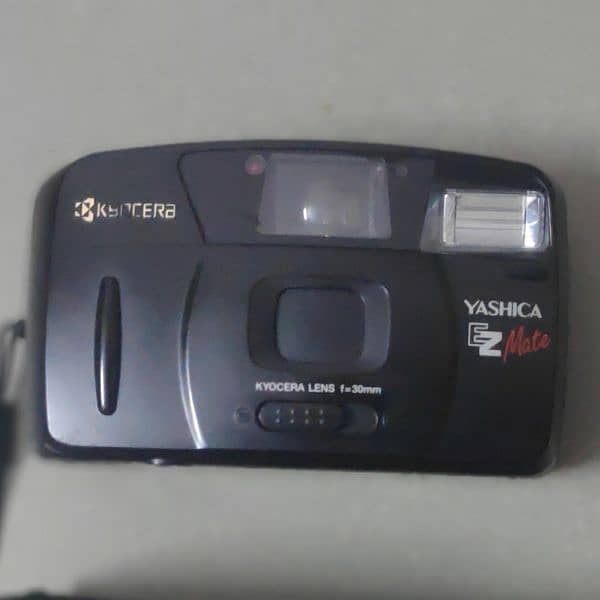 Kyocera Yashica EZ Mate Camera 2