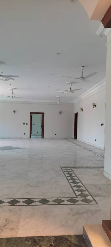 1700 yards Bungalow for rent 7 bedrooms attached bathrooms 1
