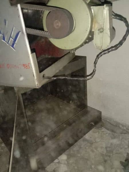 Aluminum cutter for sale contact no. 03279892559 12