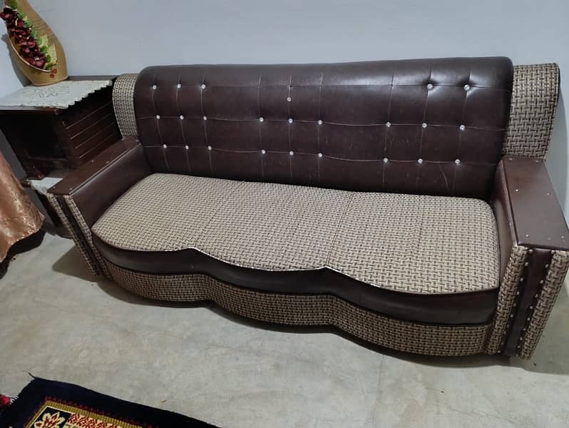 sofa set 5 seater best condition 1