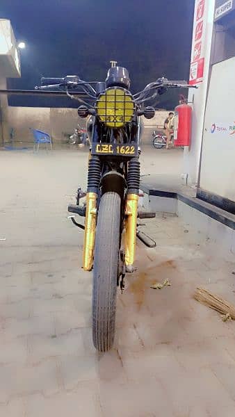 cafe racer bike new condition for sale. no. 03264305477 1