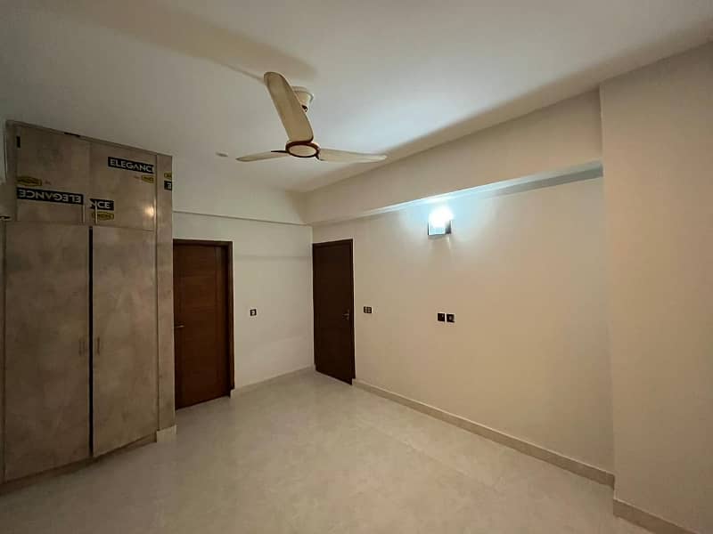 Luxurious 3 Bedrooms Apartment Available For Rent In Defense Residency DHA Phase 2 Islamabad 2