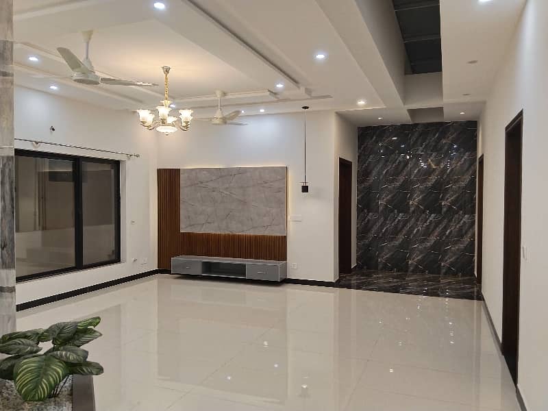 Luxurious portion Available For Rent In DHA phase 2 Islamabad 8