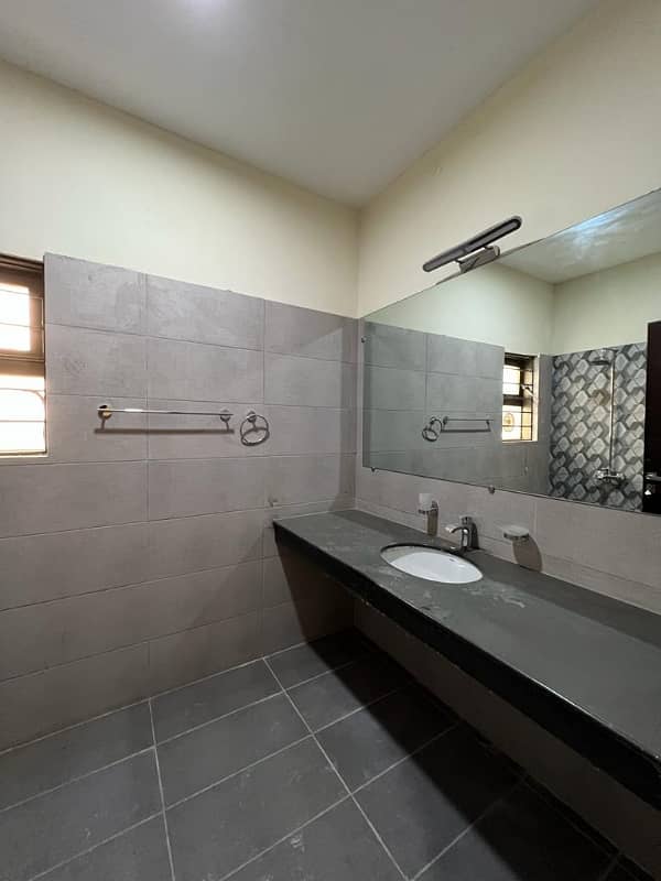 Brand New 3 Bed Apartment For Rent Available DHA 5 9