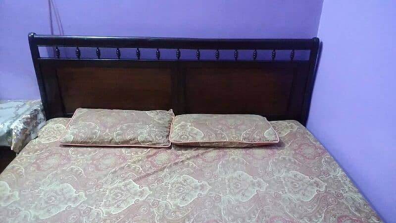 pure wooden double bed with metress 1