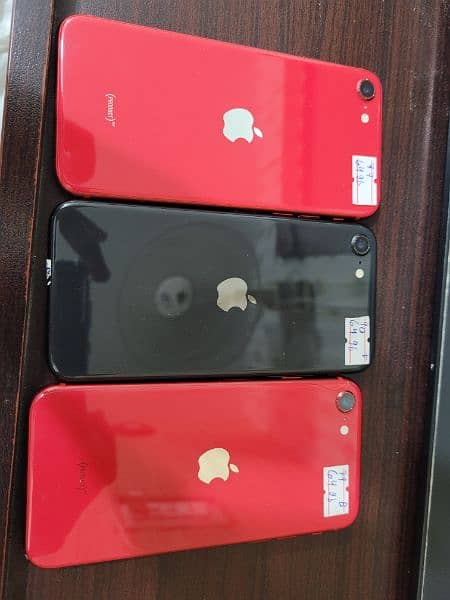 Iphone Se 2020 fresh and used both contition 1