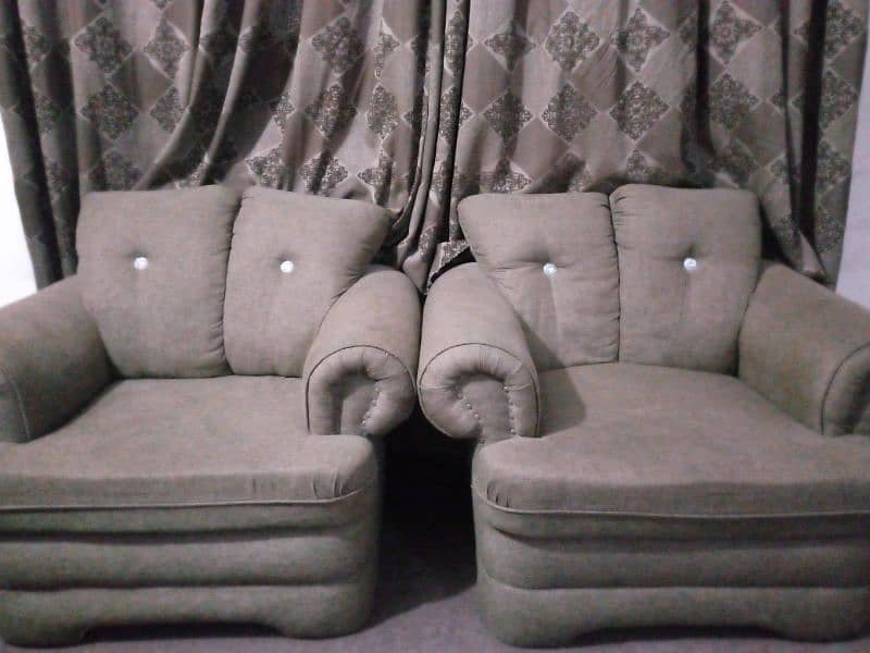 2 single sofa for sale 1
