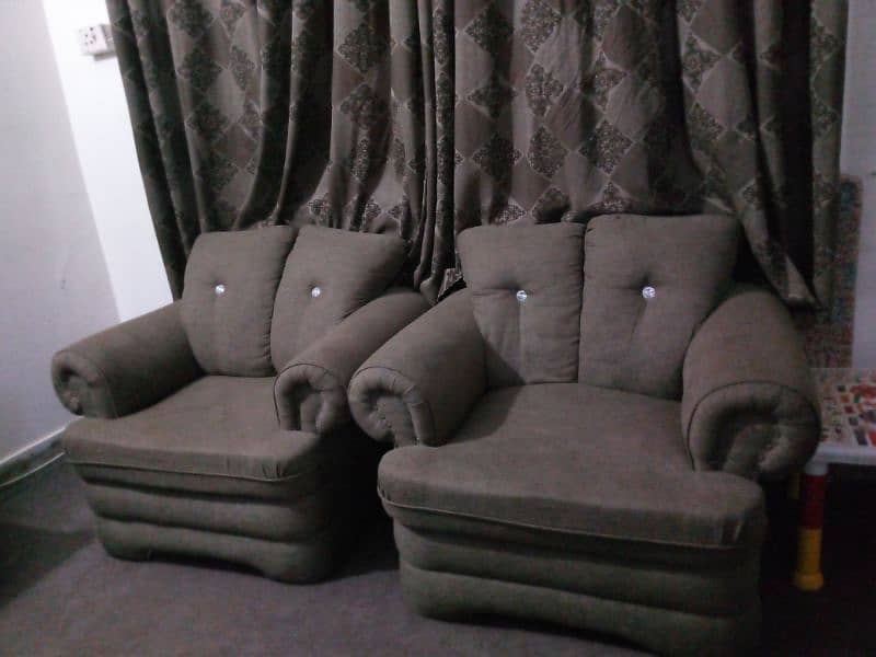 2 single sofa for sale 2