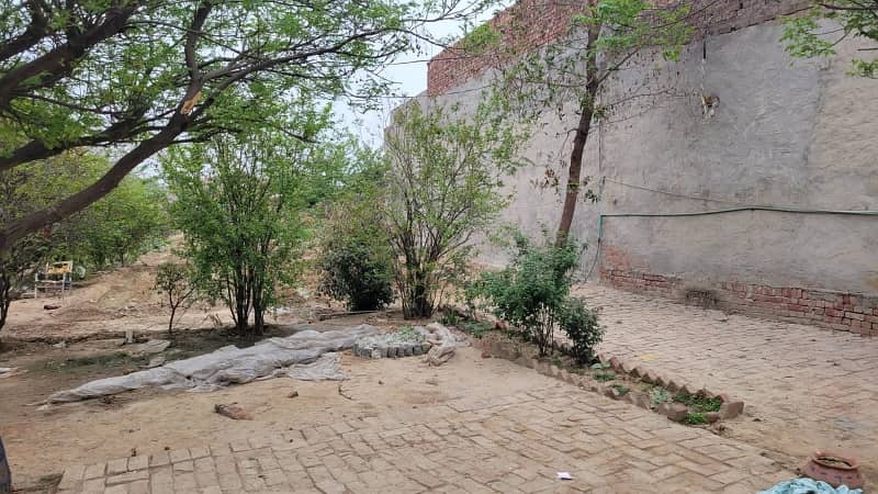 Residential Plot For Sale In Pandoke Lahore 8