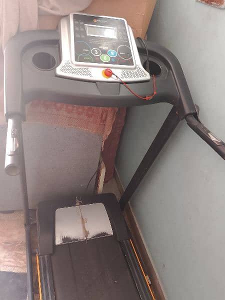 Treadmill In Excellent Condition in a very Reasonable price 3