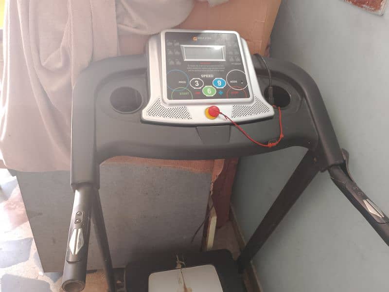 Treadmill In Excellent Condition in a very Reasonable price 4