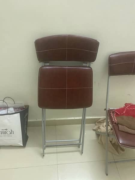 foldable chairs bilkul new h  6 chairs best condition call 03392001291 2