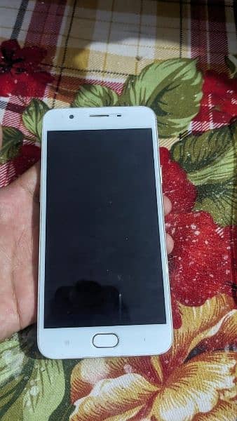 oppo f1s 4-64 all ok pta official approved 1