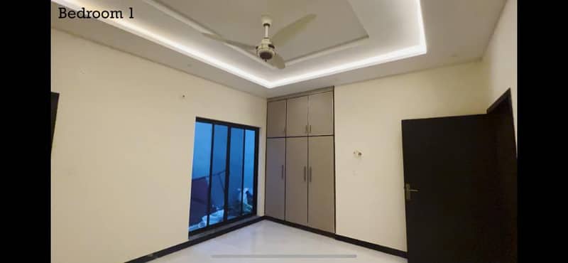 Top Of Line 5 Marla Luxury Modern New House Avalible Near Park For Sale 11
