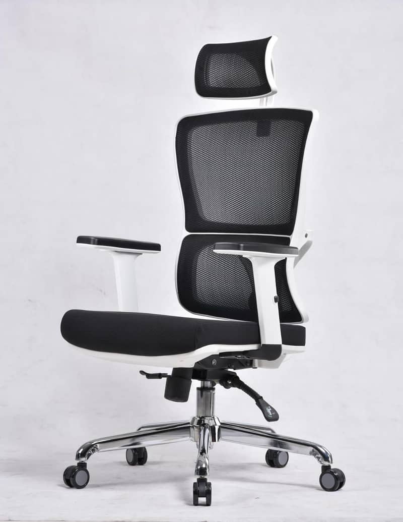 Executive Chair/Office Chair/Office Table 14