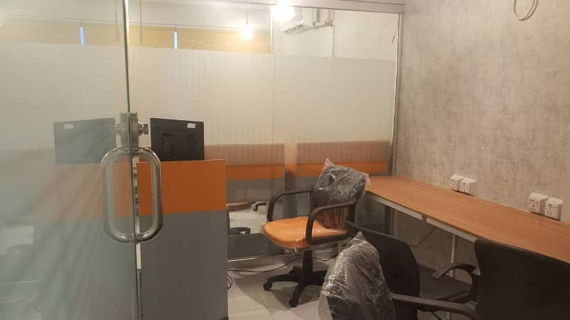 DEFENCE NEAR 26 STREET FULL FURNISHED OFFICE FOR RENT 24 TIMES WITH LIFT GENERATOR WITH CUBICLE WORK STATION AC 25 PERSON EASY SETTING BEST FOR IT CALL CENTER 11