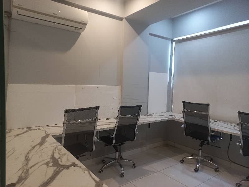 DEFENCE NEAR 26 STREET FULL FURNISHED OFFICE FOR RENT 24 TIMES WITH LIFT GENERATOR WITH CUBICLE WORK STATION AC 25 PERSON EASY SETTING BEST FOR IT CALL CENTER 26