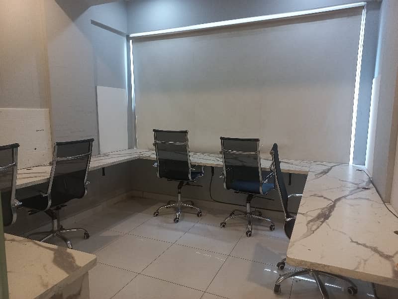 DEFENCE NEAR 26 STREET FULL FURNISHED OFFICE FOR RENT 24 TIMES WITH LIFT GENERATOR WITH CUBICLE WORK STATION AC 25 PERSON EASY SETTING BEST FOR IT CALL CENTER 27