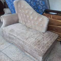 slightly used 7 seater sofa set for sale (5 seat sofa + 2 seat dewan)