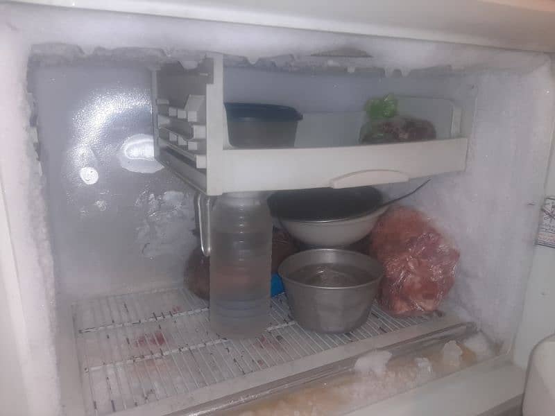 dawlance fridge 3
