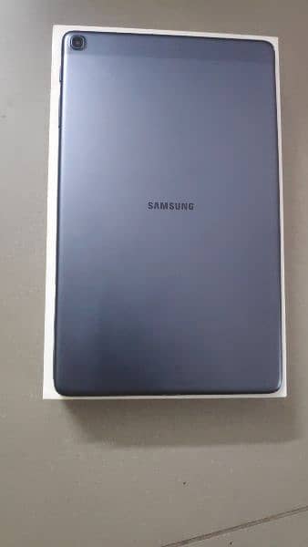 Samsung Galaxy Tab A 10.1 (2019) 3