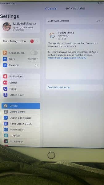 ipad Air 2 with IOS 15.8. 2 latest updated available for sale 4