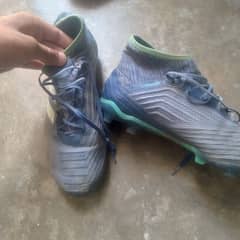 football shoes uk8