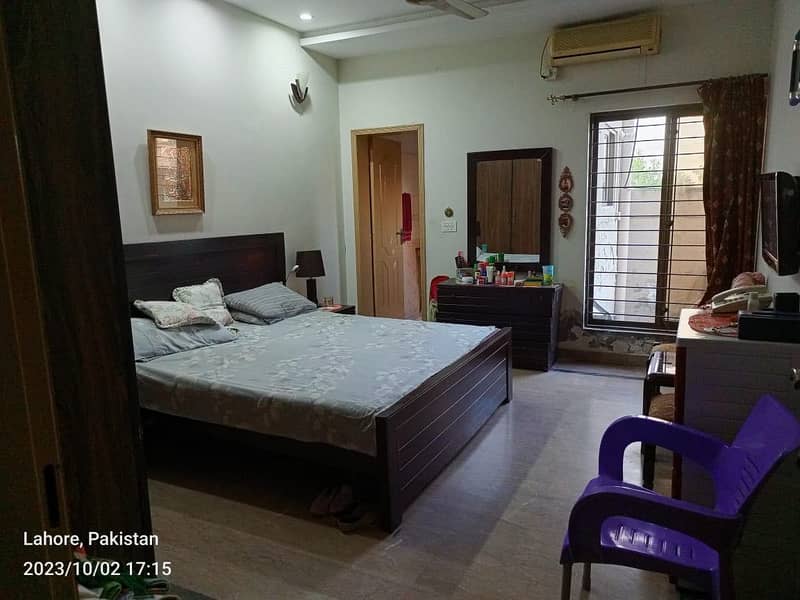 10 Marla 1.5 Stori House For Sale with gas Lda Approved 12