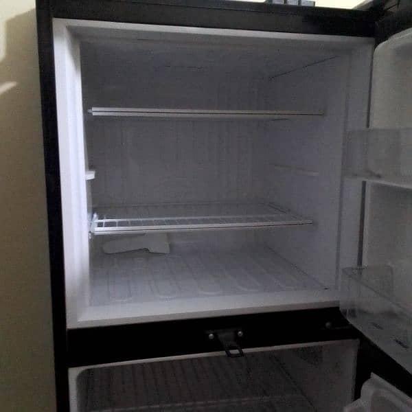 Refrigerator with Freezer - In Great Condition. 12