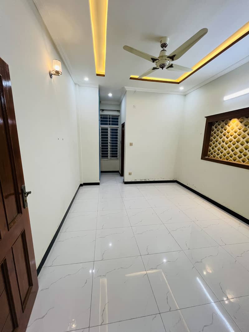 Brand New Ground Floor For Rent in I 11/1 1