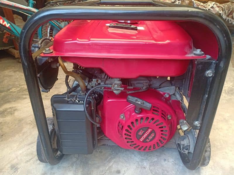 HONDA NGEP-3800cx 3 KVA Generator petrol+gass 4