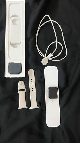 Apple Watch 8 100% Battery Health 1