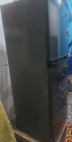 Orient Refrigerator (Medium size) 4