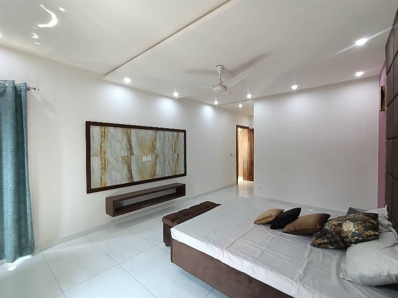 1 kanal modern furnished house for sale in PCSIR 2 46
