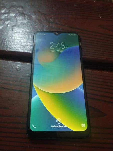 vivo y91c 2/32gb dual sim pta approved  urgent sale with charger 3