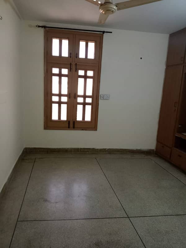 VIP 10 Marla Double Storey House For Rent in Madina Town, Faisalabad 8