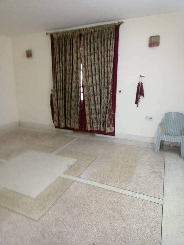 VIP 10 Marla Double Storey House For Rent in Madina Town, Faisalabad 15