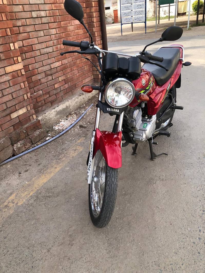 Yamaha YBZ 125 model 2023 used 2600 KMs 0