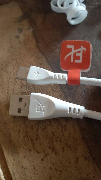 Fast Link branded data cable 5