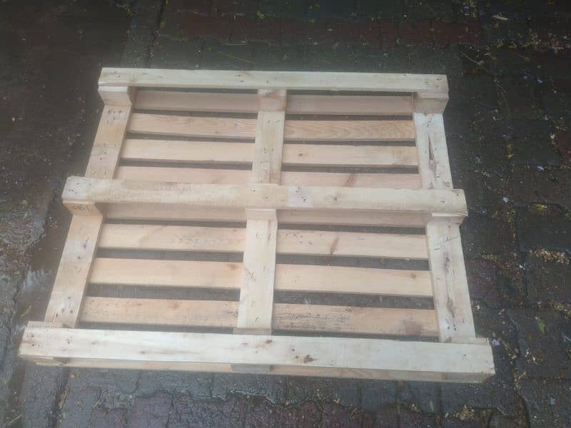 wooden pallets 11