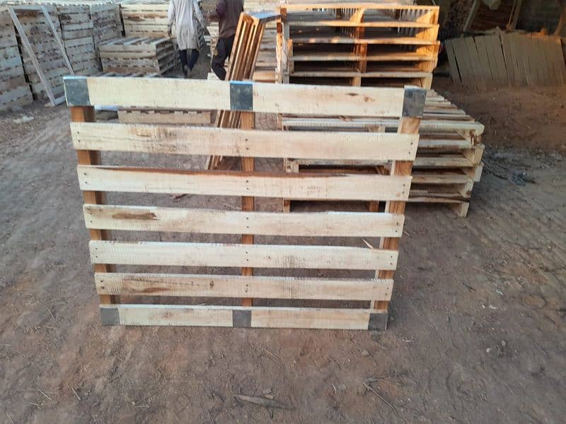 wooden pallets 14