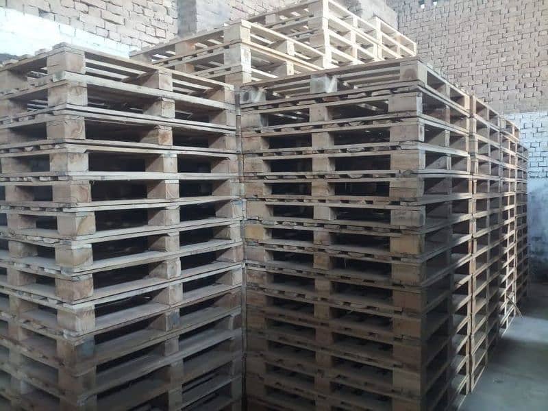 wooden pallets 16