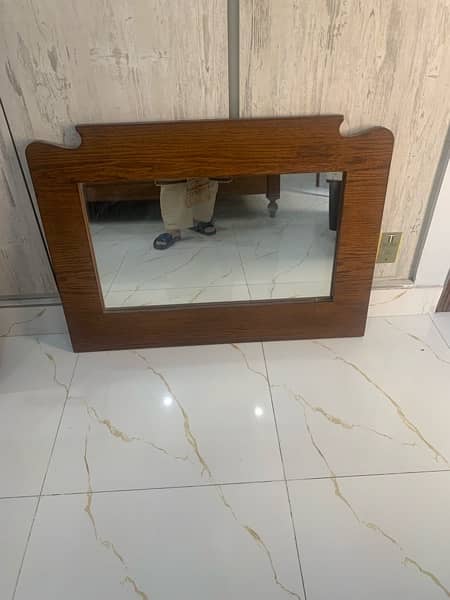 Interwood bed side tables with wall mirror 5