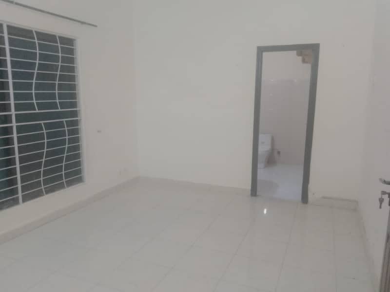 10 MARLA LOWER PORTION FOR RENT WITH MINIMUM RENT IN PHASE 8 7