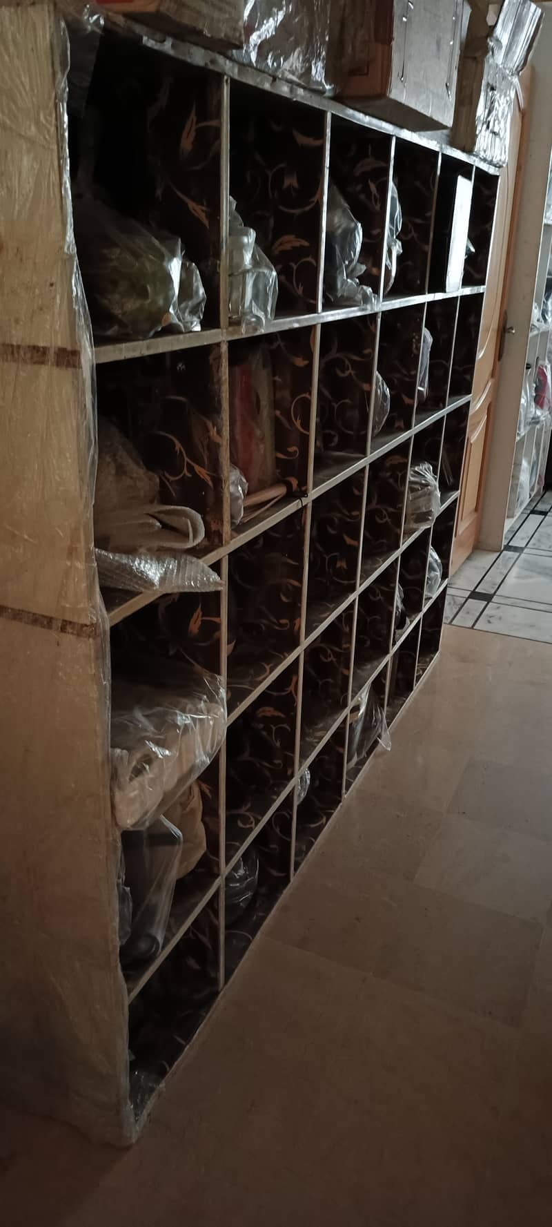 Wooden Rack/Cabinet/shelves 4