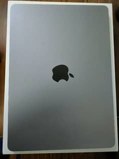 MacBook air M2 8/256