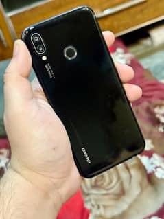 Huawei P20 Lite 4/64GB PTA Approved with box