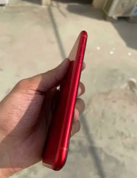 iPhone  xr  for sale 3