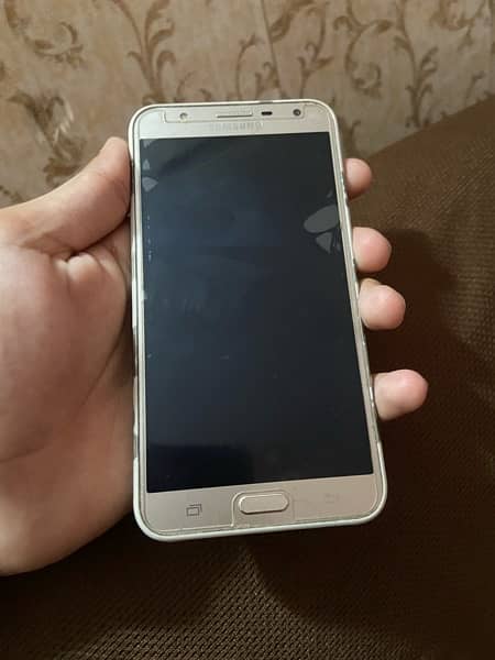 Samsung Galaxy j7 core 3